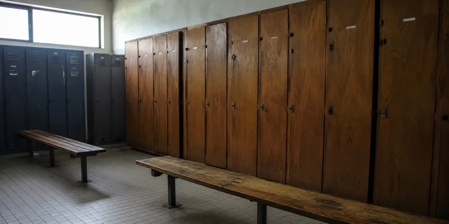 vestiaires établissement scolaire